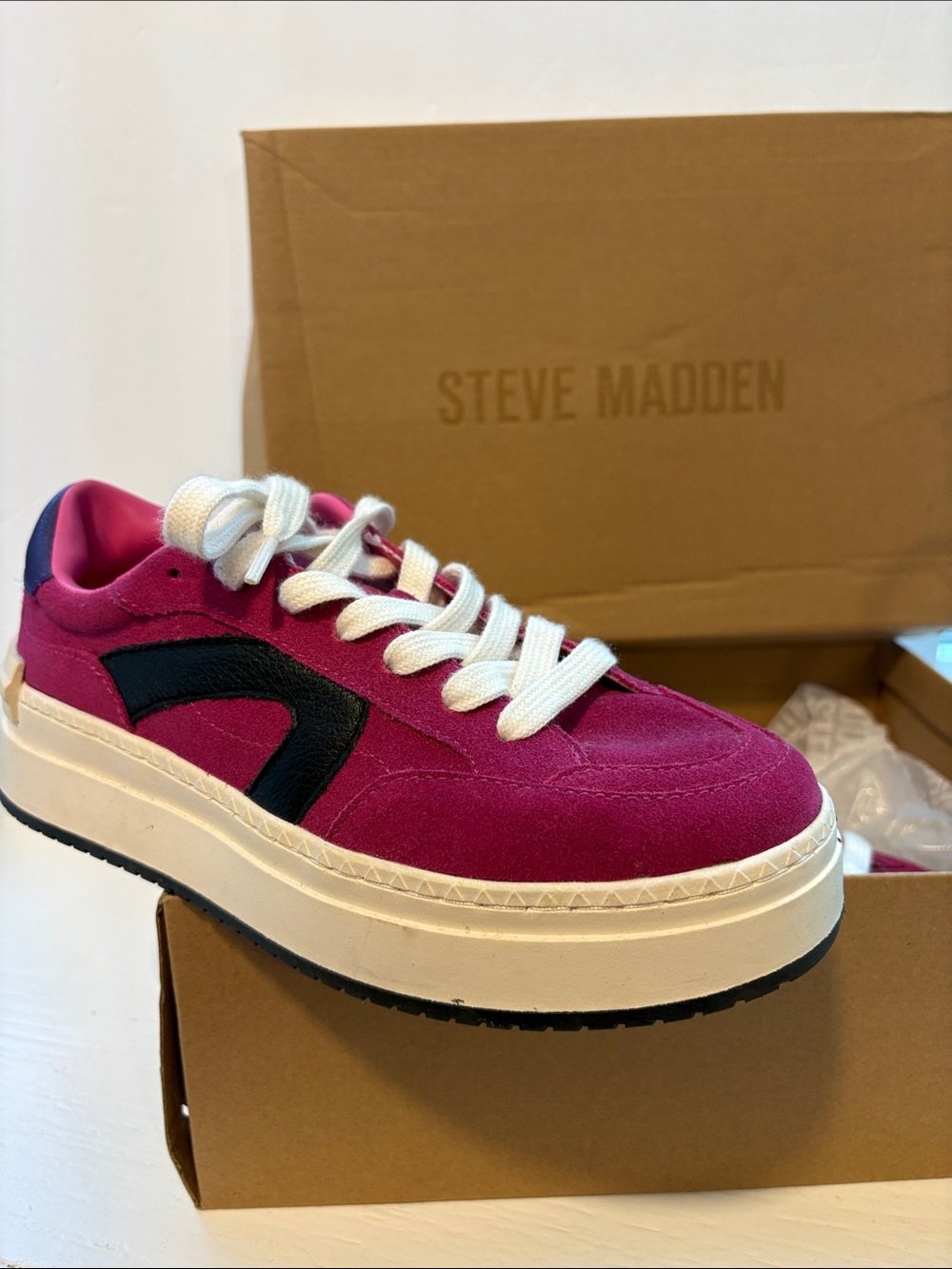 Steve Madden Kickflip Pink Suede Platform Sneakers with Black Accent - Picture 2 of 12